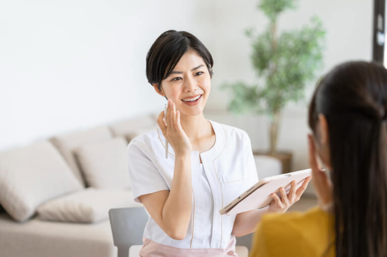 3. 皮膚のスペシャリストによる豊富な保険診療経験と美容外科の経験